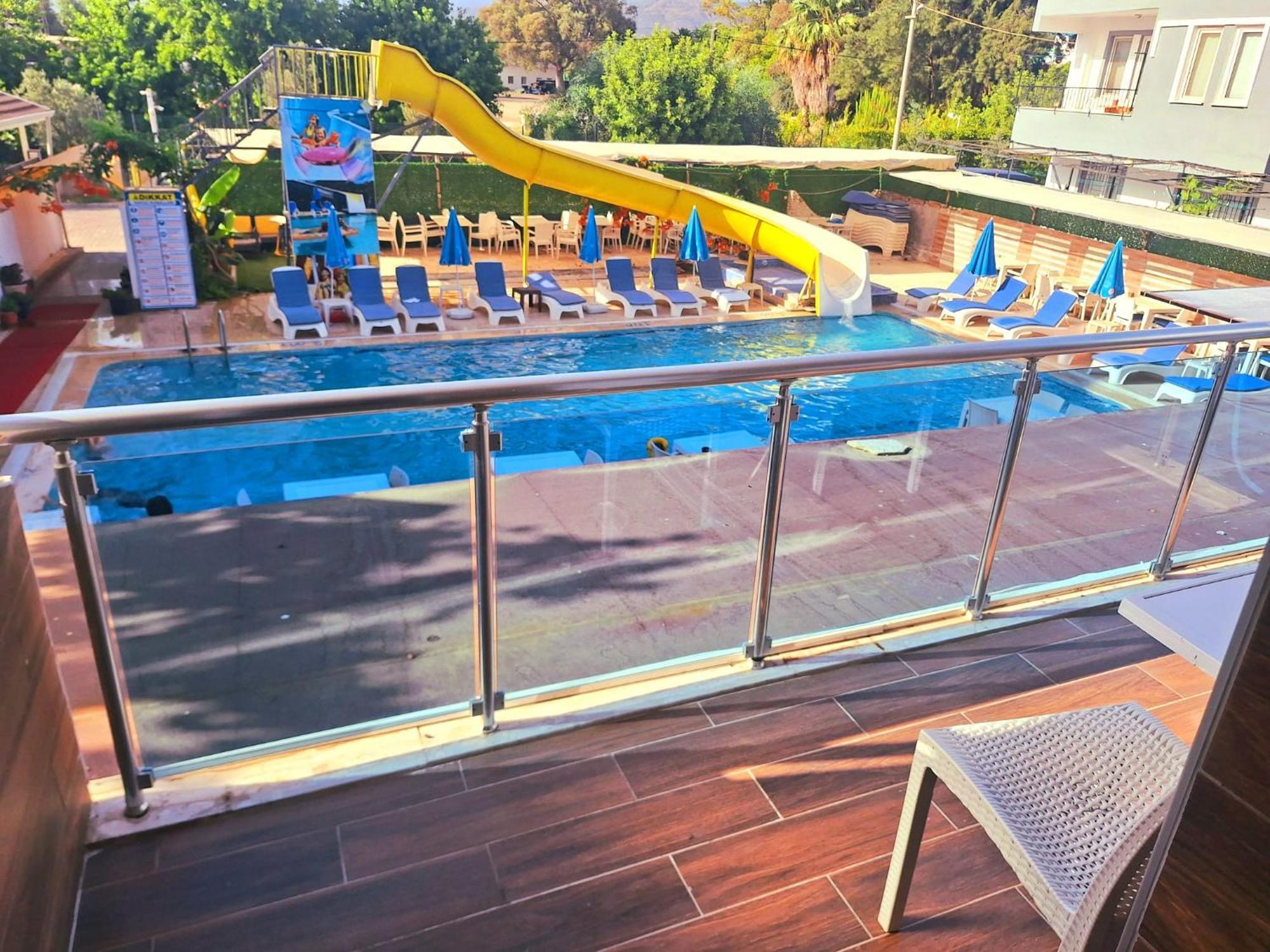 Alis Hotel 페티예 외부 사진